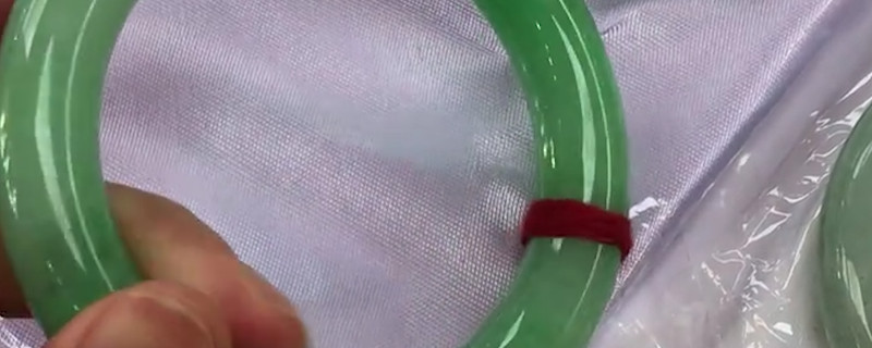 什么颜色的翡翠最好