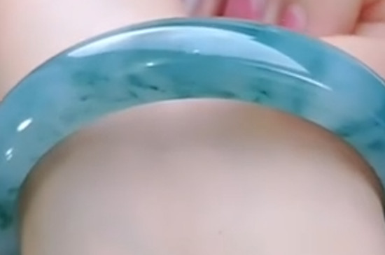 翡翠手镯形状分类