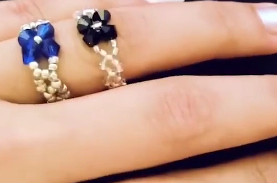 已婚男士戒指一般是戴在哪个手的哪个手指上的呀