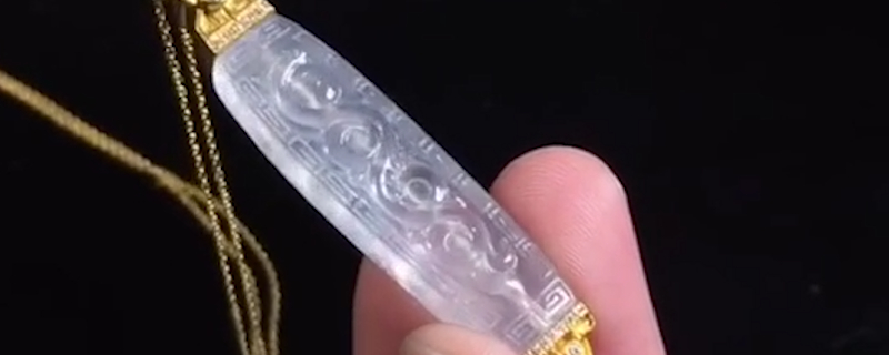 如何辨别假翡翠