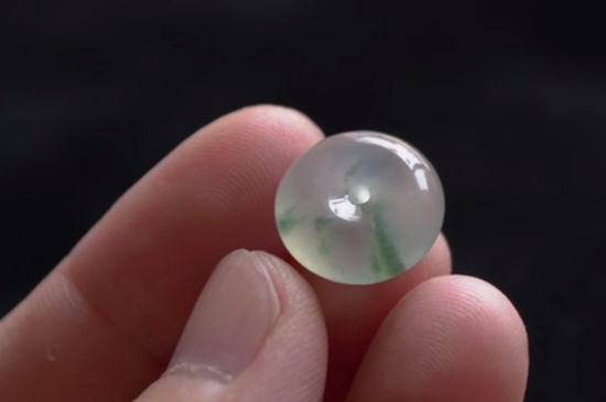 翡翠靠声音可以辨别真伪吗