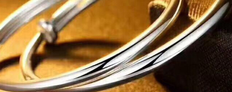 戴足银999的好处