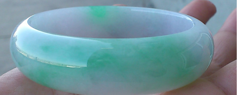 俄罗斯翡翠和缅甸翡翠的区别