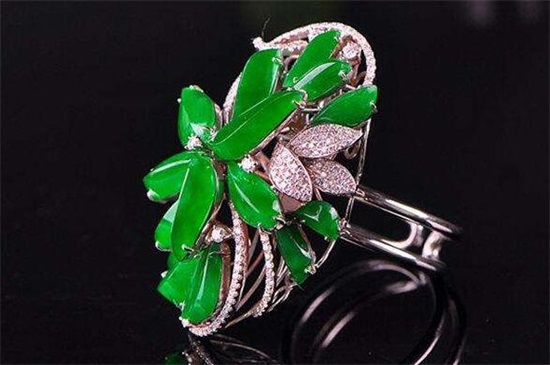 翡翠的棉是什么