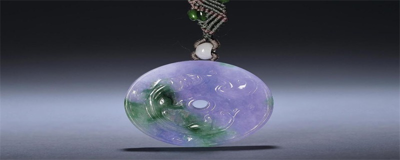 翡翠的特点与鉴定