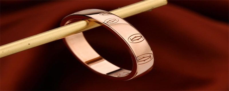 卡地亚戒指内侧编号