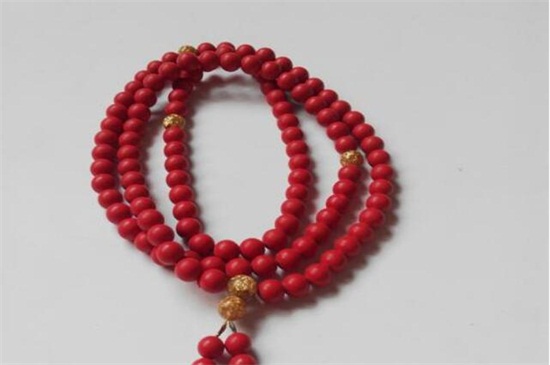 朱砂手链戴左手还是右手