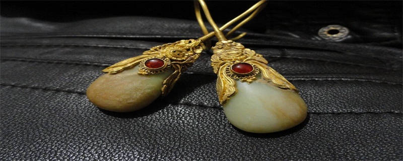 金镶玉上的黄金掉皮怎么处理