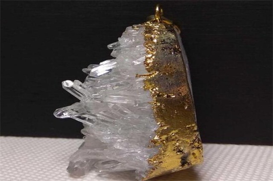 水晶可以带上飞机吗