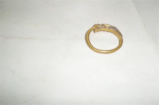 黄金首饰的清洗方法