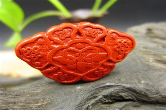 戴朱砂饰品的禁忌