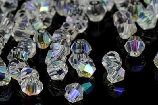 水晶佩戴注意事项