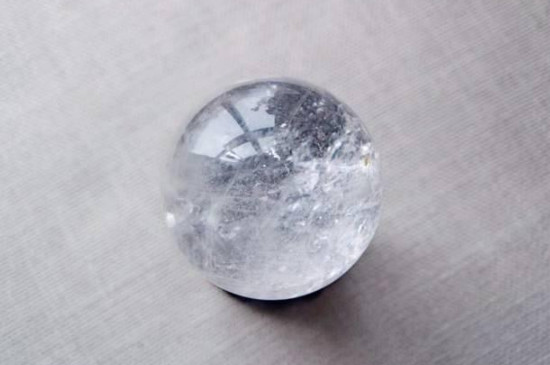 白水晶的功效与作用