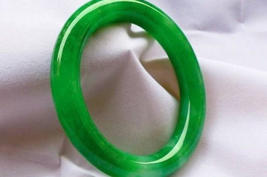 什么样子的翡翠是老坑