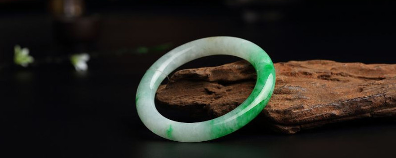 天青冻和翡翠的区别