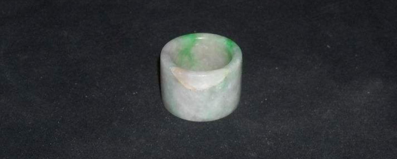 扳指可以戴在无名指吗?