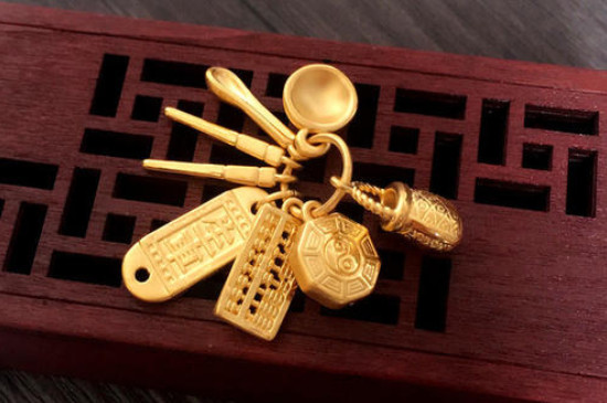 黄金吉祥七宝吊坠寓意