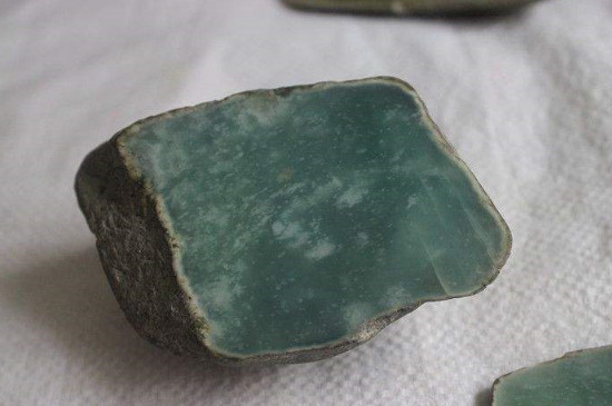 翡翠蓝水料是什么意思