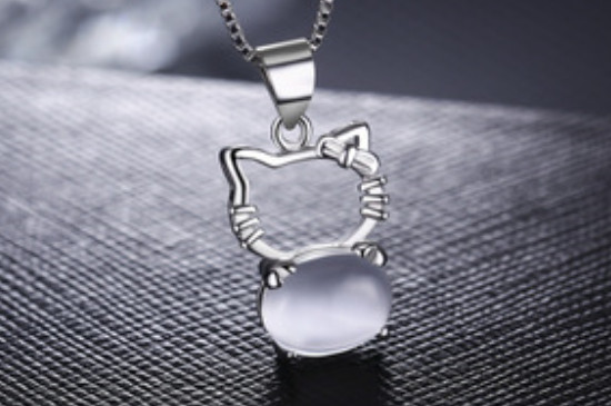 925s银项链变黑怎么清洗