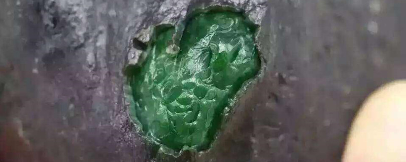 翡翠原石什么样的好