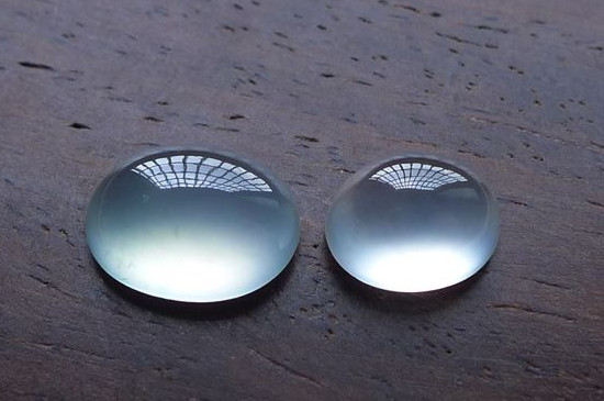 翡翠起刚和起胶区别