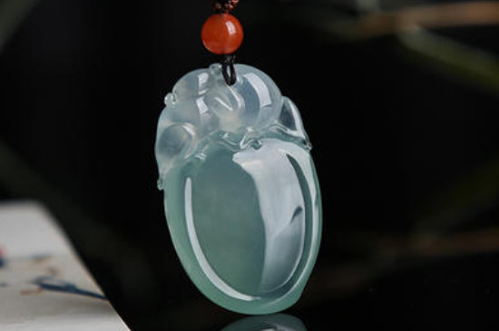 翡翠高冰是什么品种