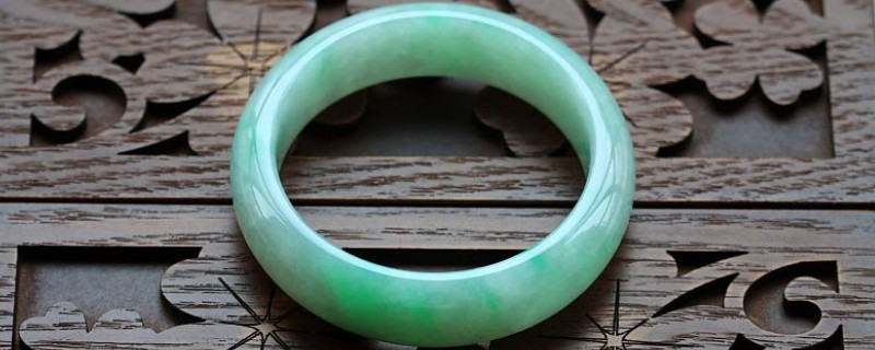 裴翠手镯怎么辨认真假