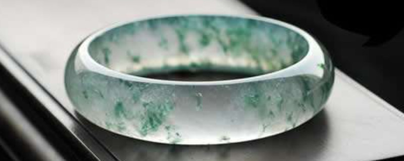 翡翠飘花是什么