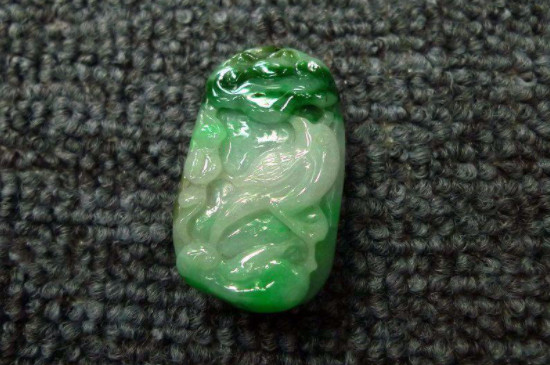 巴山翠与翡翠的区别