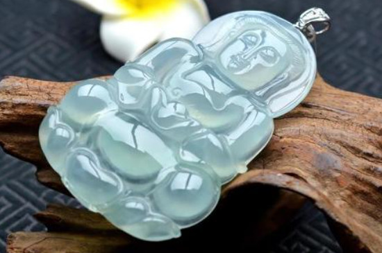 帕敢玉是翡翠吗