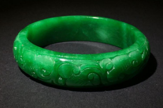 干青和翡翠的区别