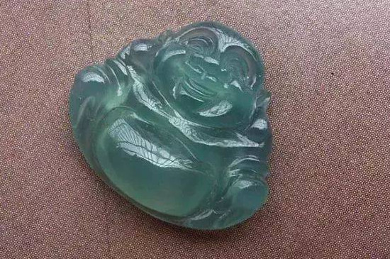 翡翠危料与翡翠区别