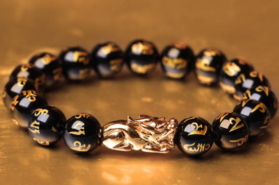 左手戴手链是代表什么意义