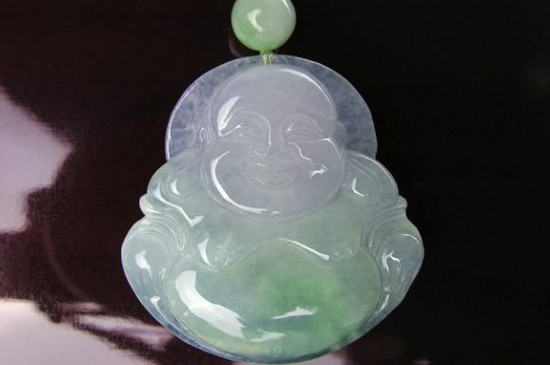 弥勒佛吊坠适合什么人戴