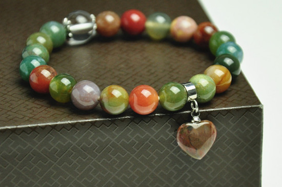 七彩玉是天然的吗