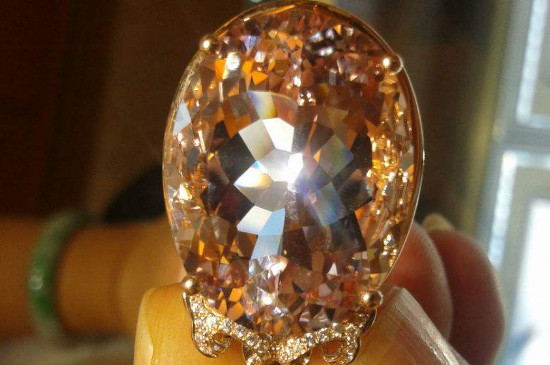 摩根石是什么材质