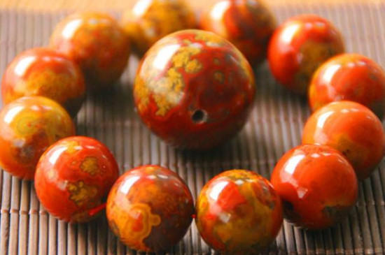 战国红玛瑙怎么盘玩