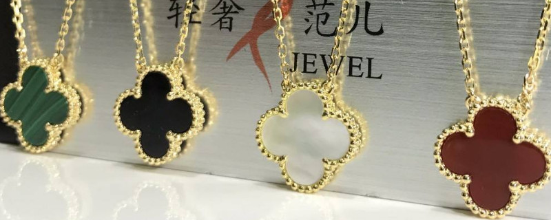 vca专柜是玫瑰金还是黄金