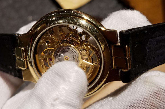 机械表消磁的土办法