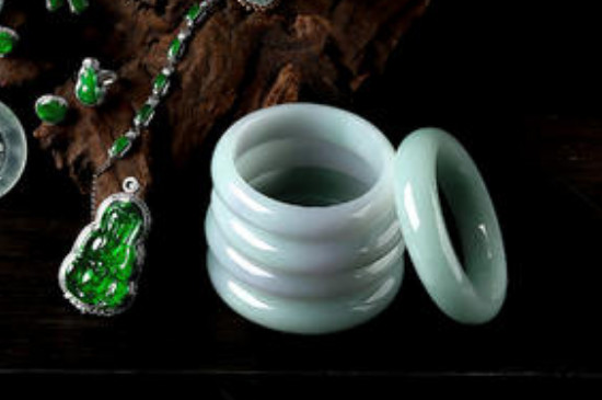 什么是翡翠什么是玉