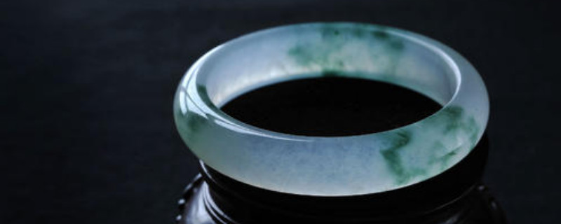 翡翠的真假鉴别