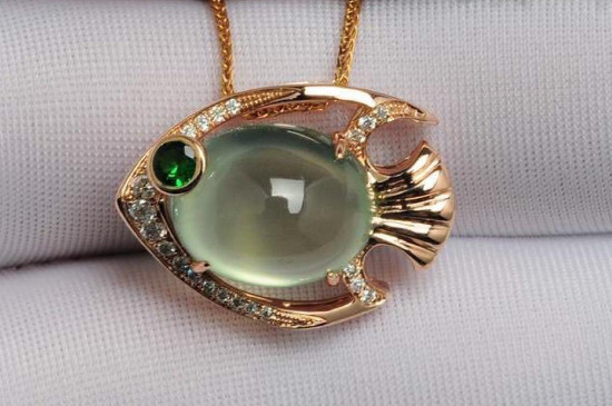 翡翠的真假鉴别