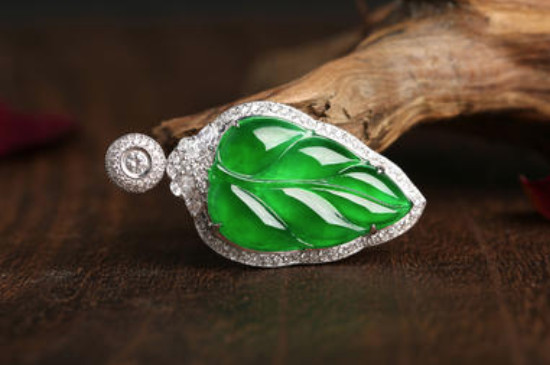 用白酒擦翡翠怎么辨别真假