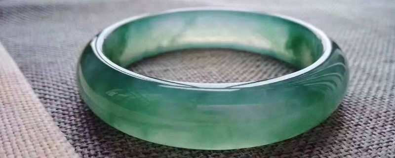 b货翡翠的密度是多少