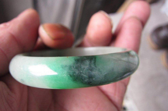 b货翡翠的密度是多少