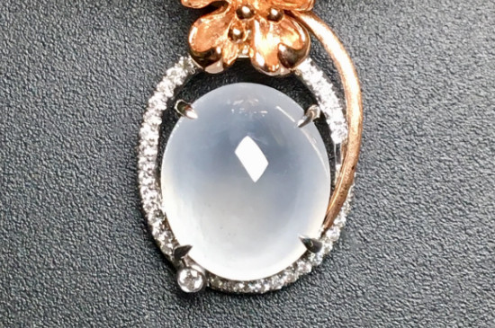 玻璃种翡翠怎么来的