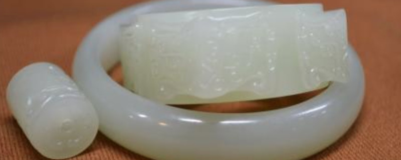 新疆且末料是不是和田玉