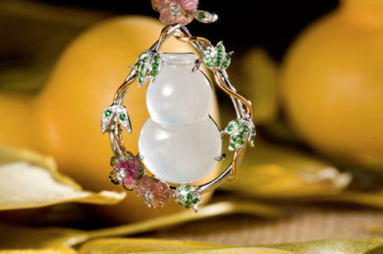 翡翠的简单鉴定方法