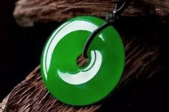 翡翠平安扣怎么鉴定真假