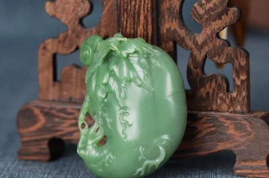 青海料和田玉什么特点